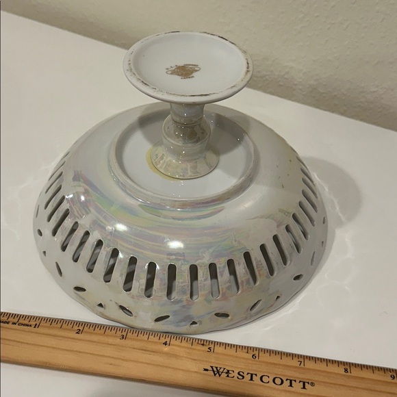 Cosmos of Japan Vintage Porcelain Colonial Couple Bowl - Picture 3 of 5